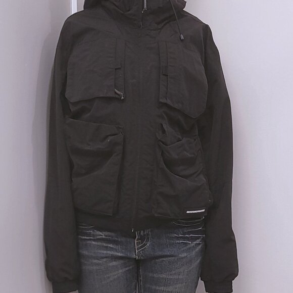 Techwear Multi-Pocket Gorpcore Windbreaker - Picture 2 of 10